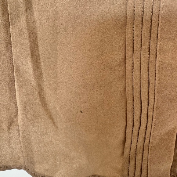 Zara Basic Women’s Ruffle PleatFront Button Blouse Tan Polyester Workwear Size M - Picture 5 of 7